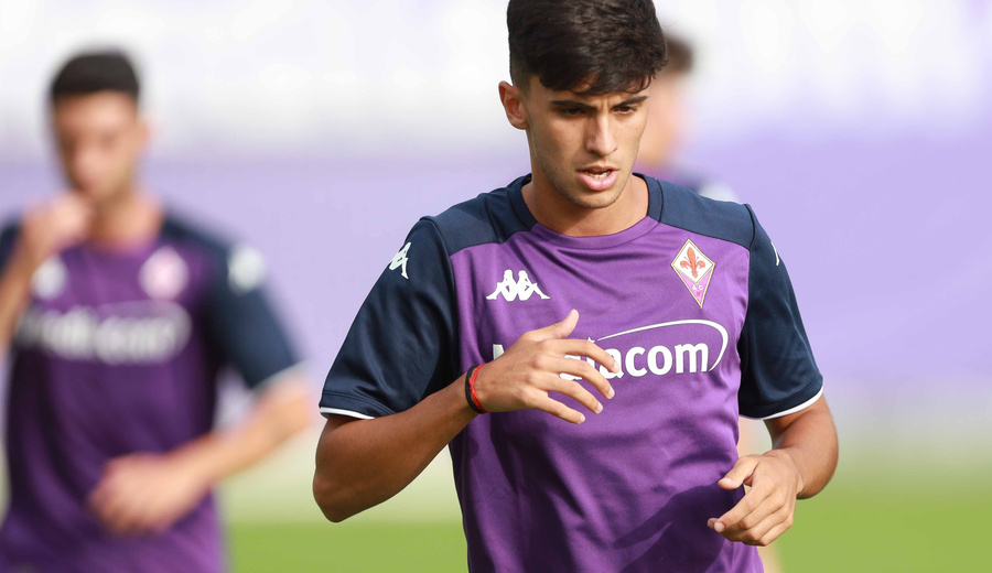 Tòfol Montiel, entrenando con la Fiorentina