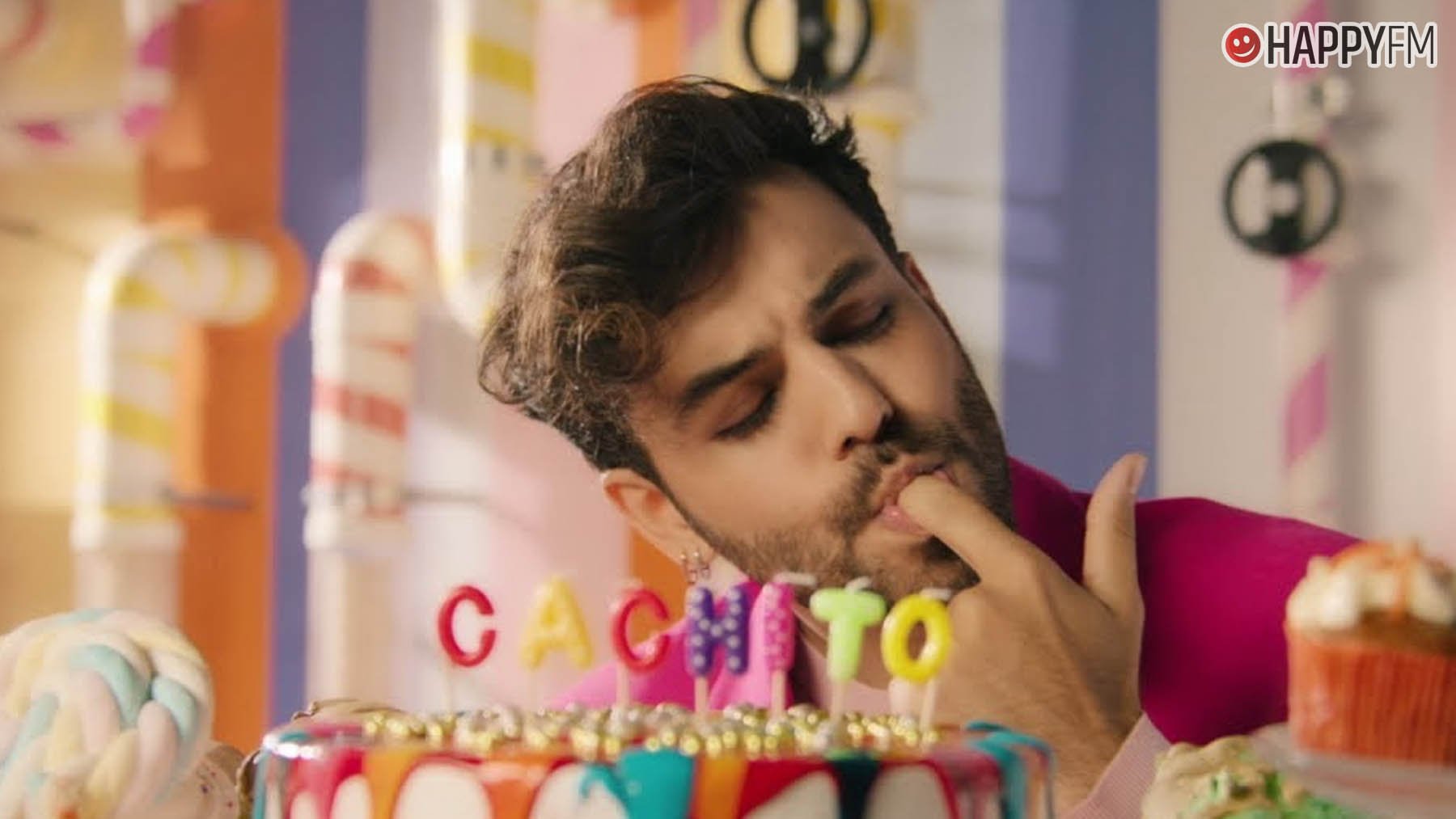 Agoney.
