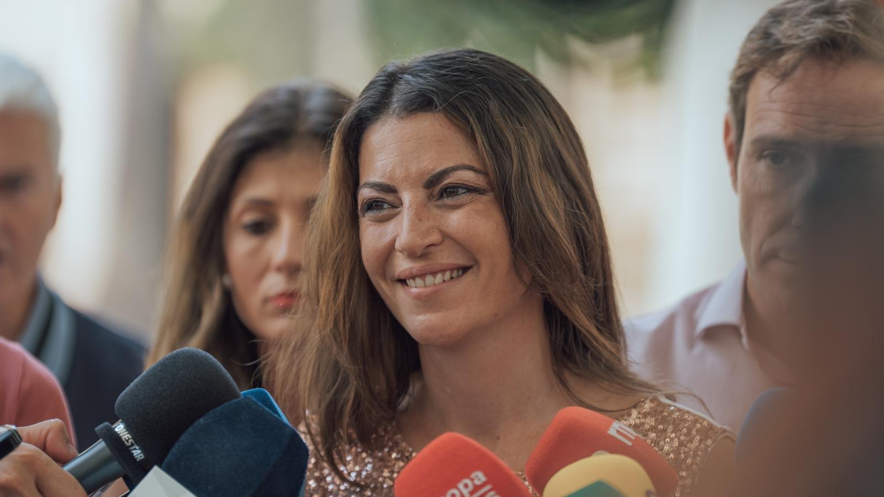 Macarena Olona, en declaraciones a los medios tras la reunión con el presidente del Parlamento de Andalucía (VOX).