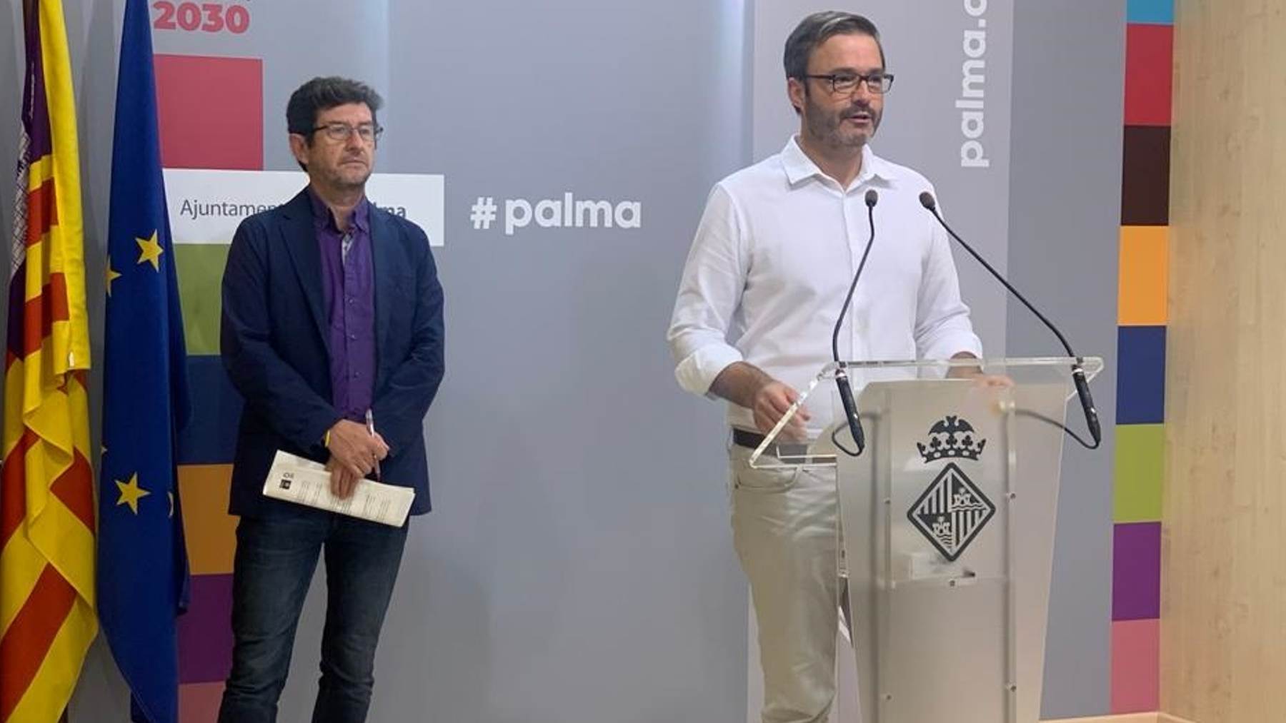 El alcalde socialista de Palma, José Hila y el edil de Podemos Alberto Jarabo.