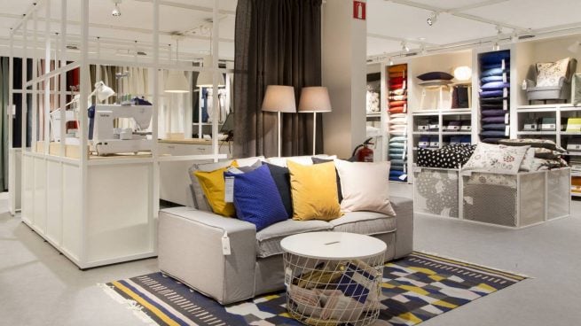 Este es el conjunto de sillas y mesa que está volando en Ikea por su calidad-precio