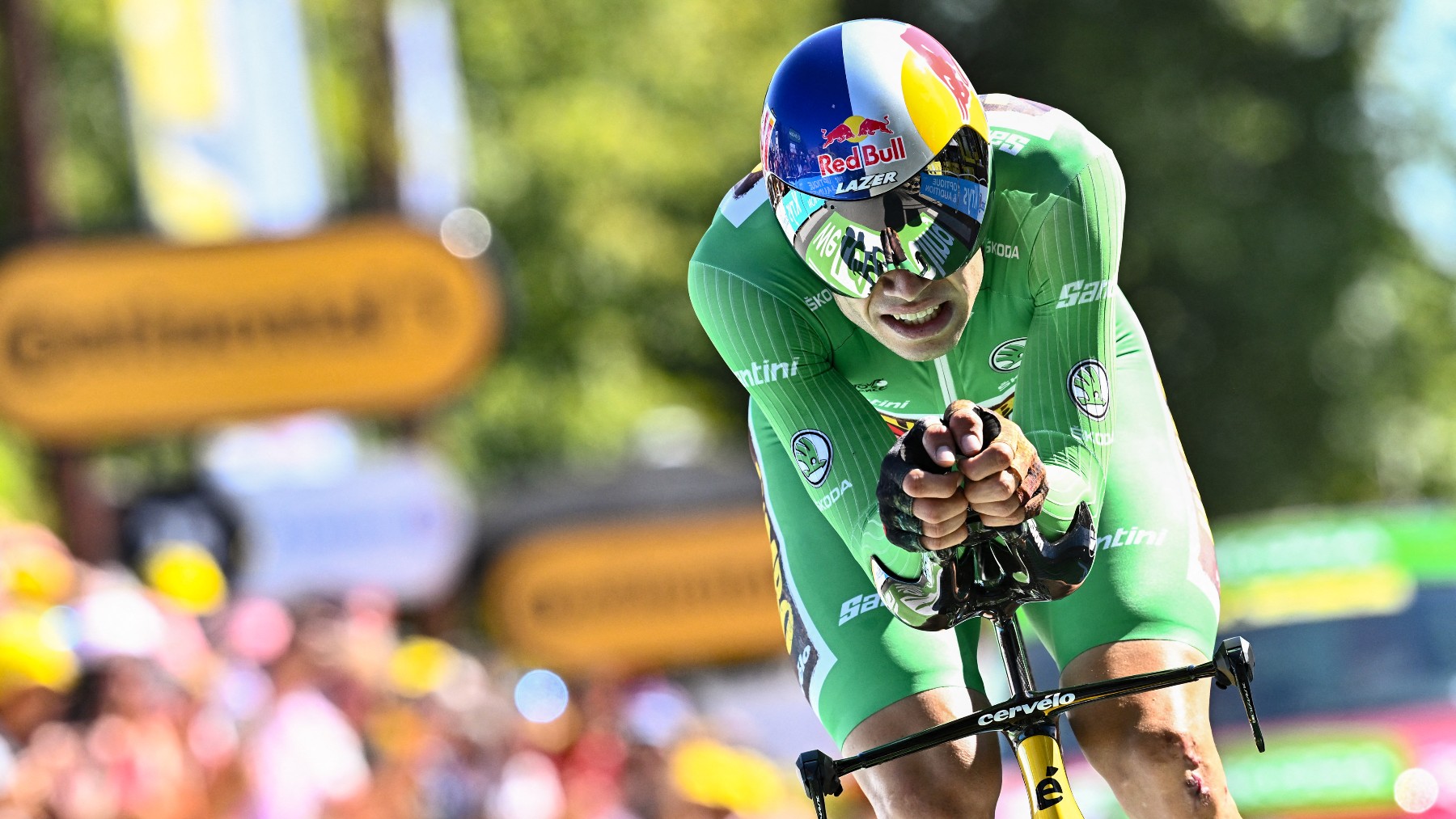 Wout van Aert en la contrarreloj del Tour. (AFP)