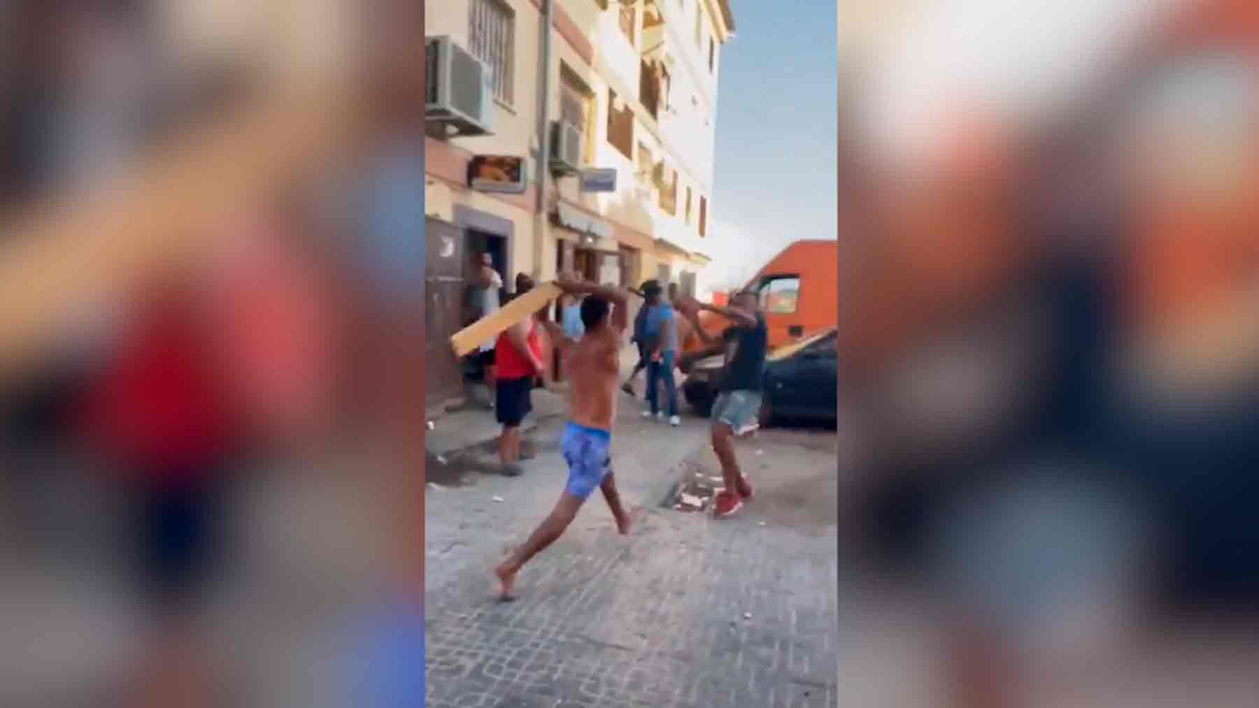 Violenta pelea en El Puche (Almería) que se salda con tres marroquís detenidos.