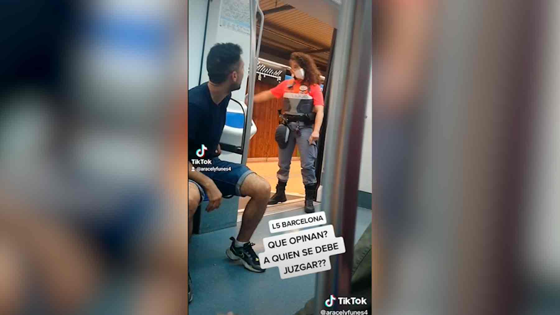 Así se enfrenta una vigilante del metro de Barcelona a un pasajero que no quiere ponerse mascarilla