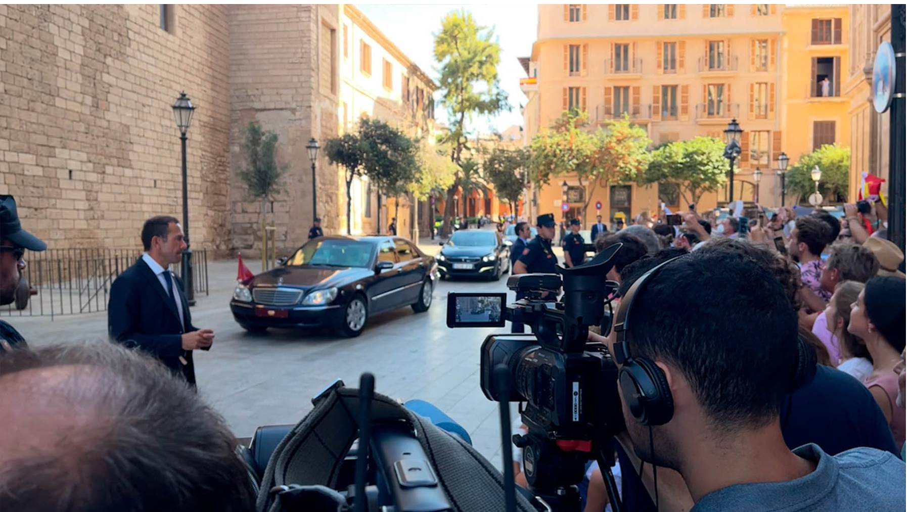 Llegada del Rey al Palacio de la Almudaina de Palma.