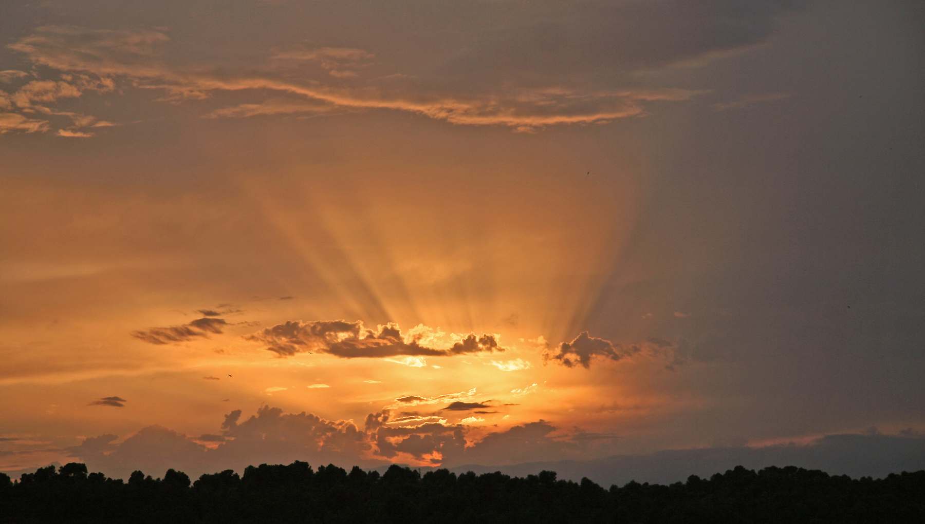 Desviar un objeto estelar usando la luz del Sol