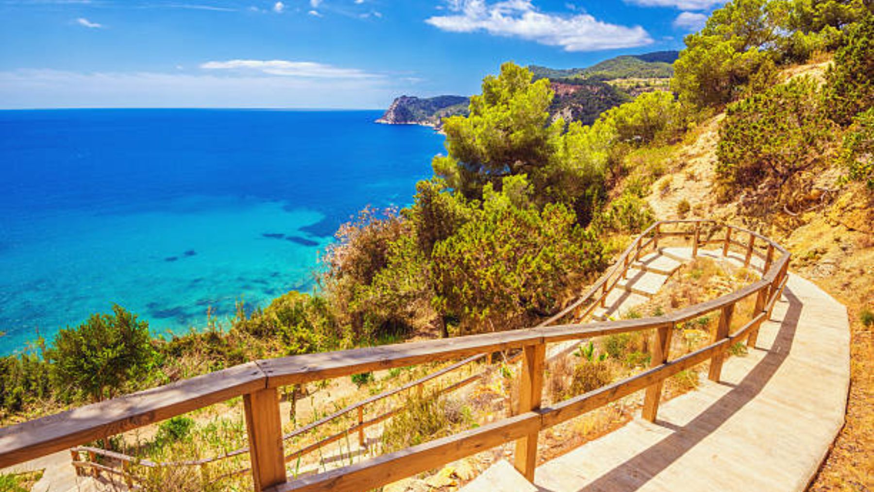 Descubre todo lo que debes hacer en Ibiza