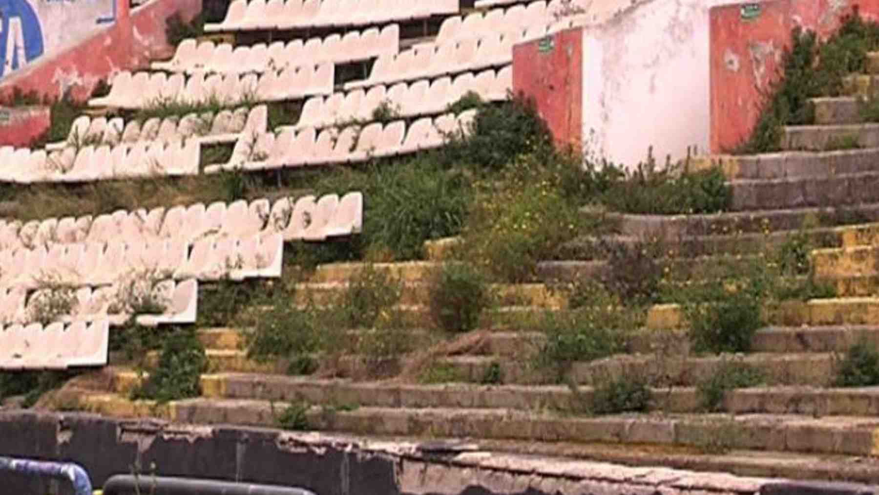 Imagen del viejo estadio Lluís Sitjar.