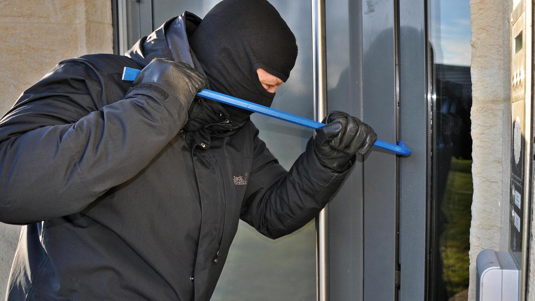 Ladrones