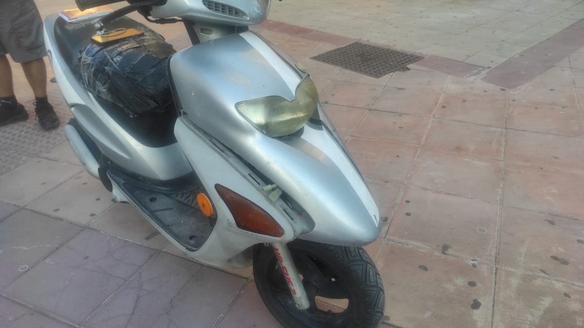 Una de las motos sustraídas por los menores inimputables en Jaén.