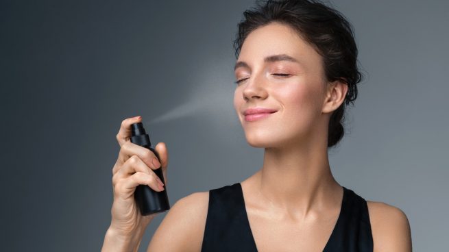 5 sprays fijadores para alargar tu maquillaje
