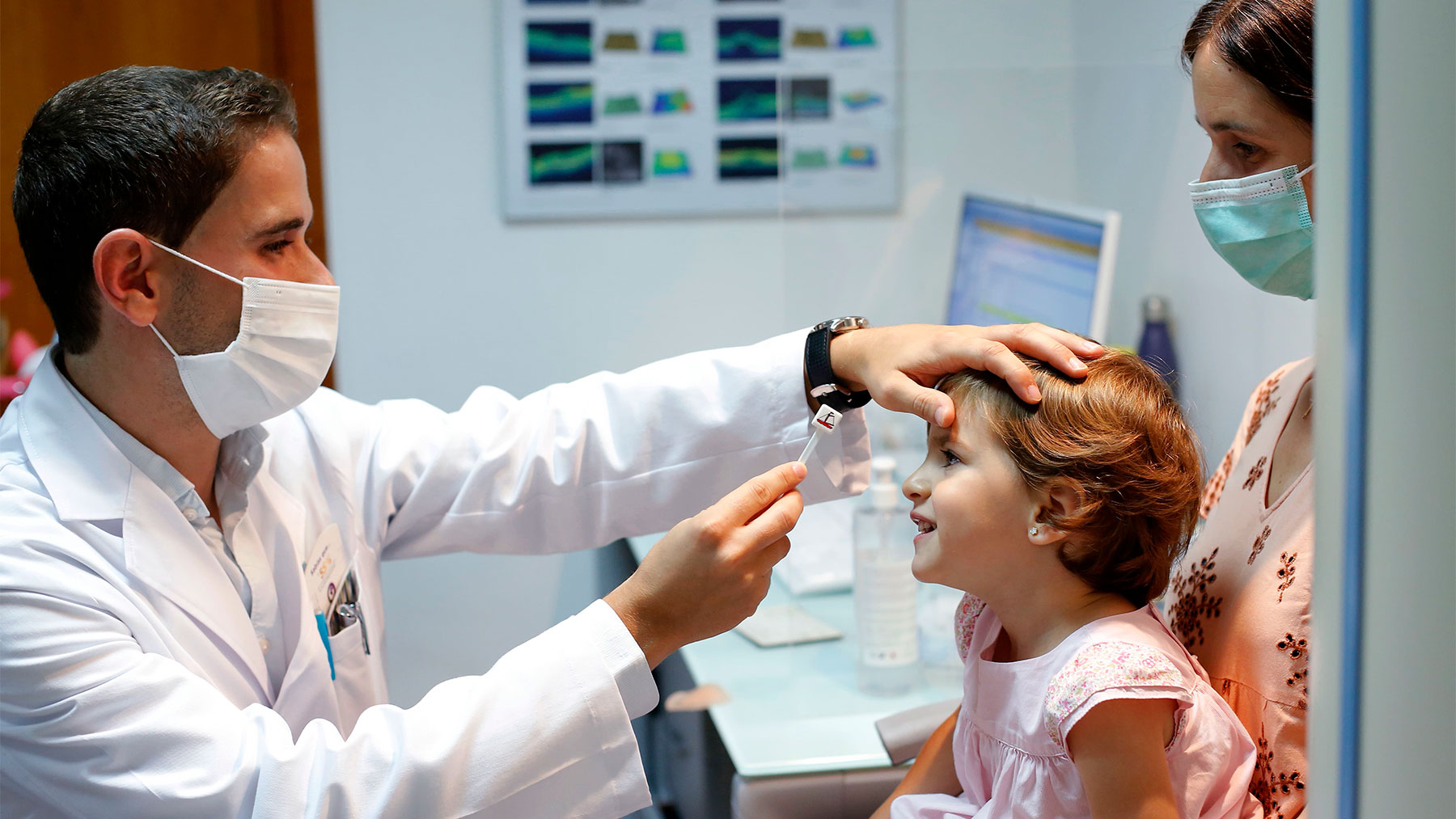 Muchos padres desconocen cuál es la mejor edad para llevar a los niños al oftalmólogo.