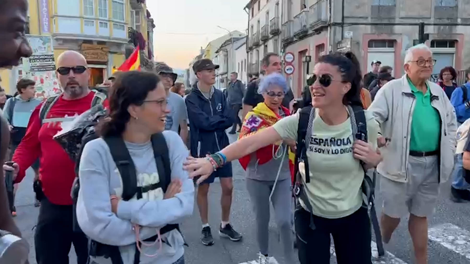 Macarena Olona en el Camino de Santiago