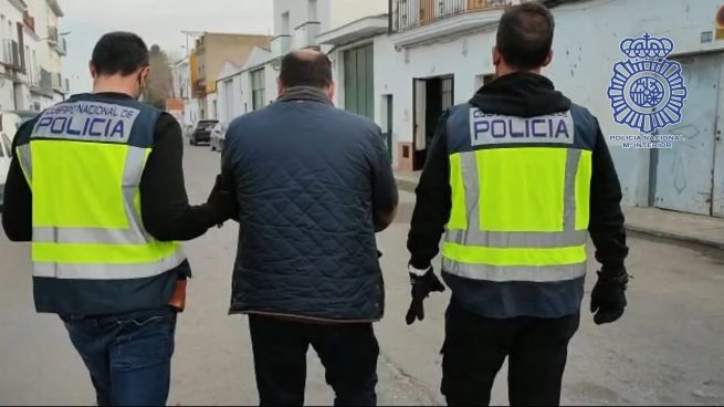 Uno de los siete detenidos en Sevilla por estafar alrededor de dos millones de euros a empresas