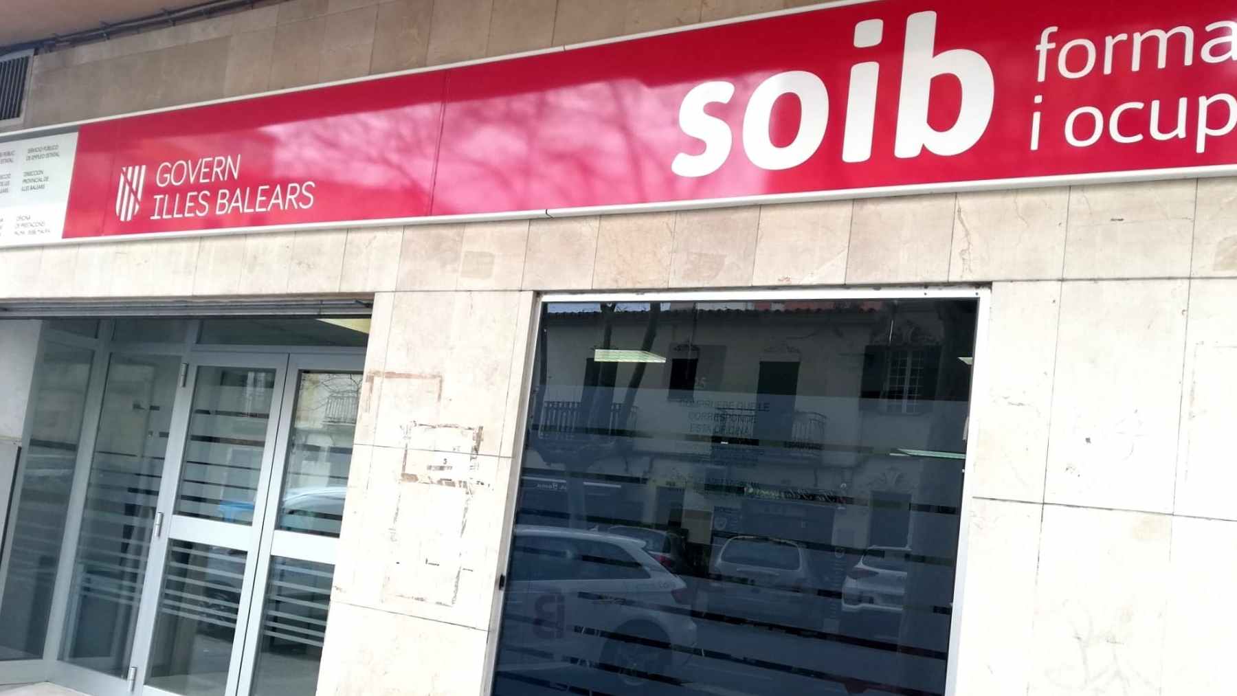 Oficina del SOIB en la calle Miquel Marqués de Palma. EUROPA PRESS