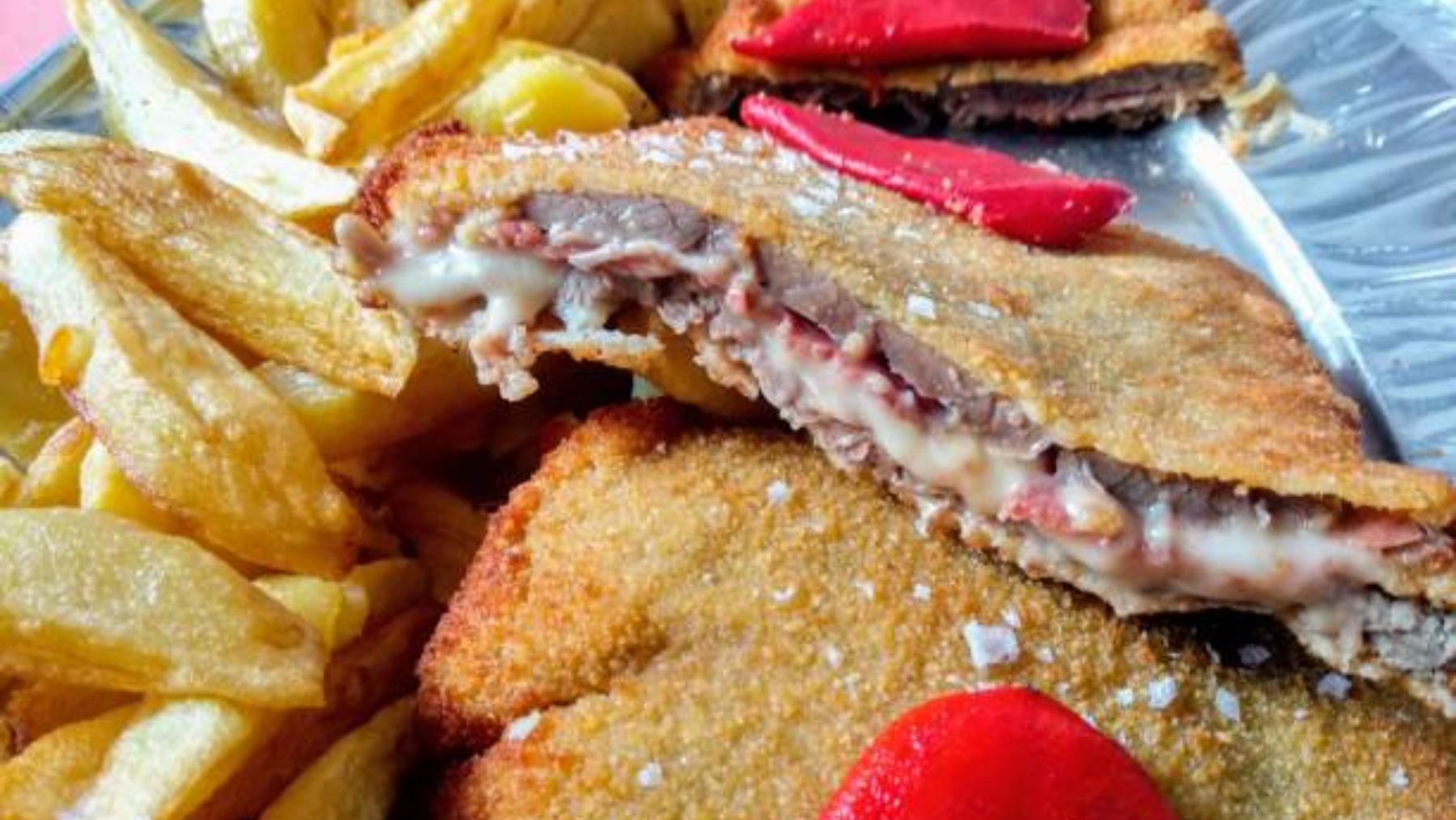 En qué se diferencian el cachopo y el san jacobo