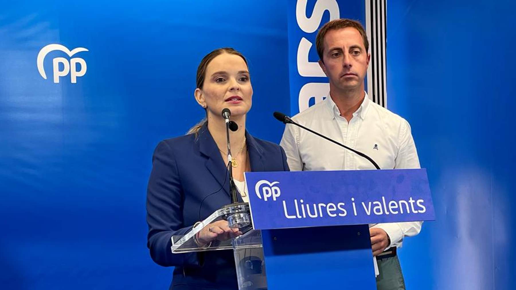 La presidenta del PP balear, Marga Prohens, y el portavoz de esta formación en el Consell de Mallorca, Llorenç Galmés.