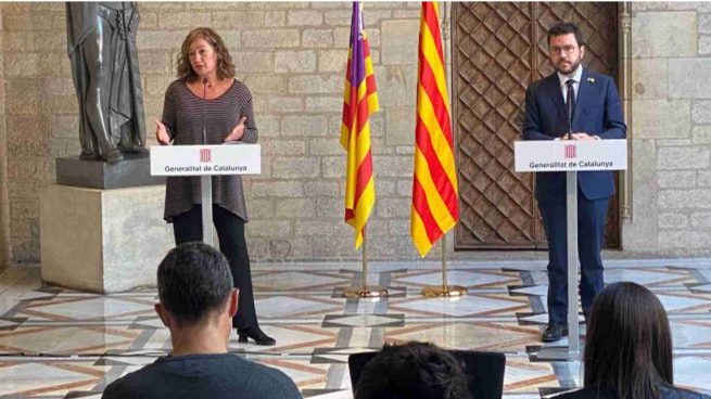 La presidenta balear, Francina Armengol, y el presidente de Cataluña, Pere Aragonés.