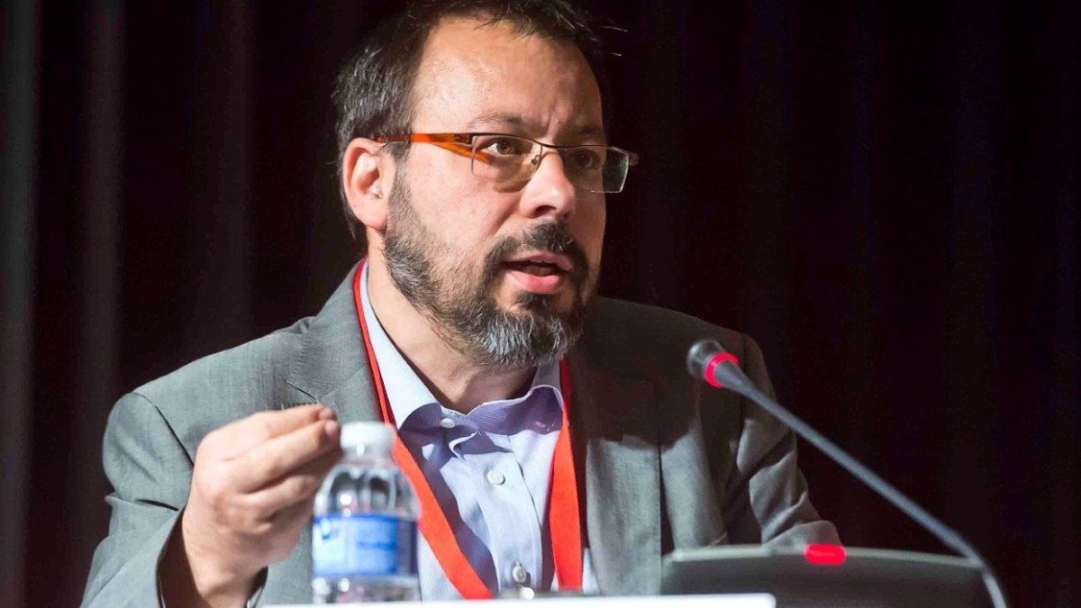 César Hernández, jefe del Departamento de Medicamentos de Uso Humano de la Agencia Española de Medicamentos.