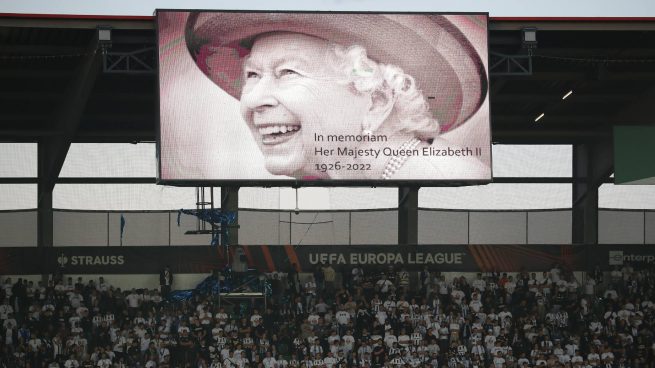 La Premier League aplaza jornada de este fin semana por la muerte de la Isabel II
