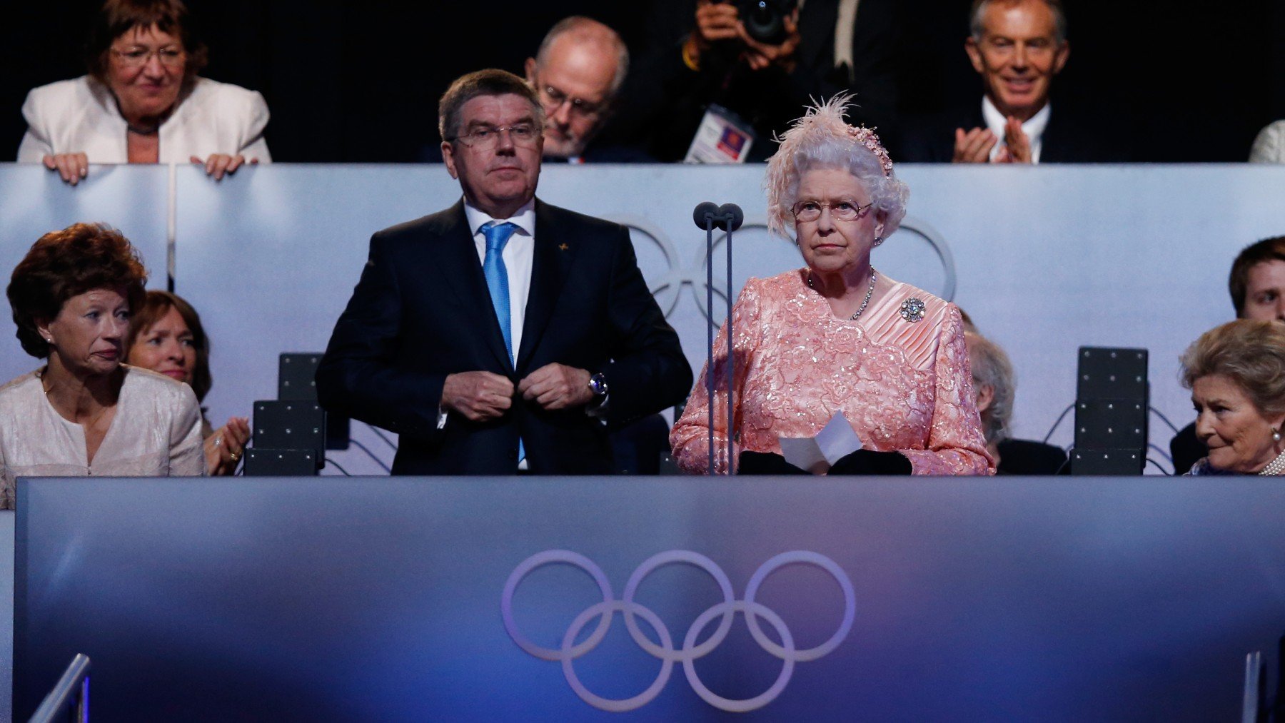 La reina Isabel II, en los Juegos Olímpicos de Londres. (AFP)
