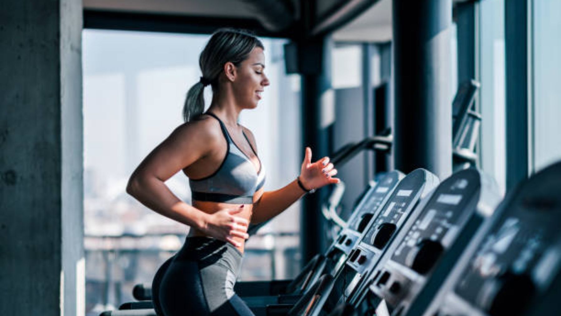 Máquinas del gimnasio para perder calorías y tonificar - Mejor con Salud