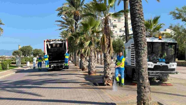 Este verano EMAYA ha duplicado la limpieza en la Playa de Palma y refuerza los servicios para toda la ciudad