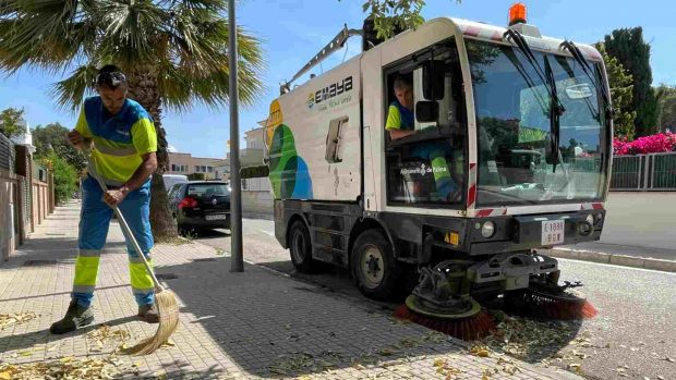 Este verano EMAYA ha duplicado la limpieza en la Playa de Palma y refuerza los servicios para toda la ciudad