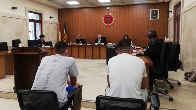 El Tribunal Supremo debate excluir de los jurados populares a los españoles con 