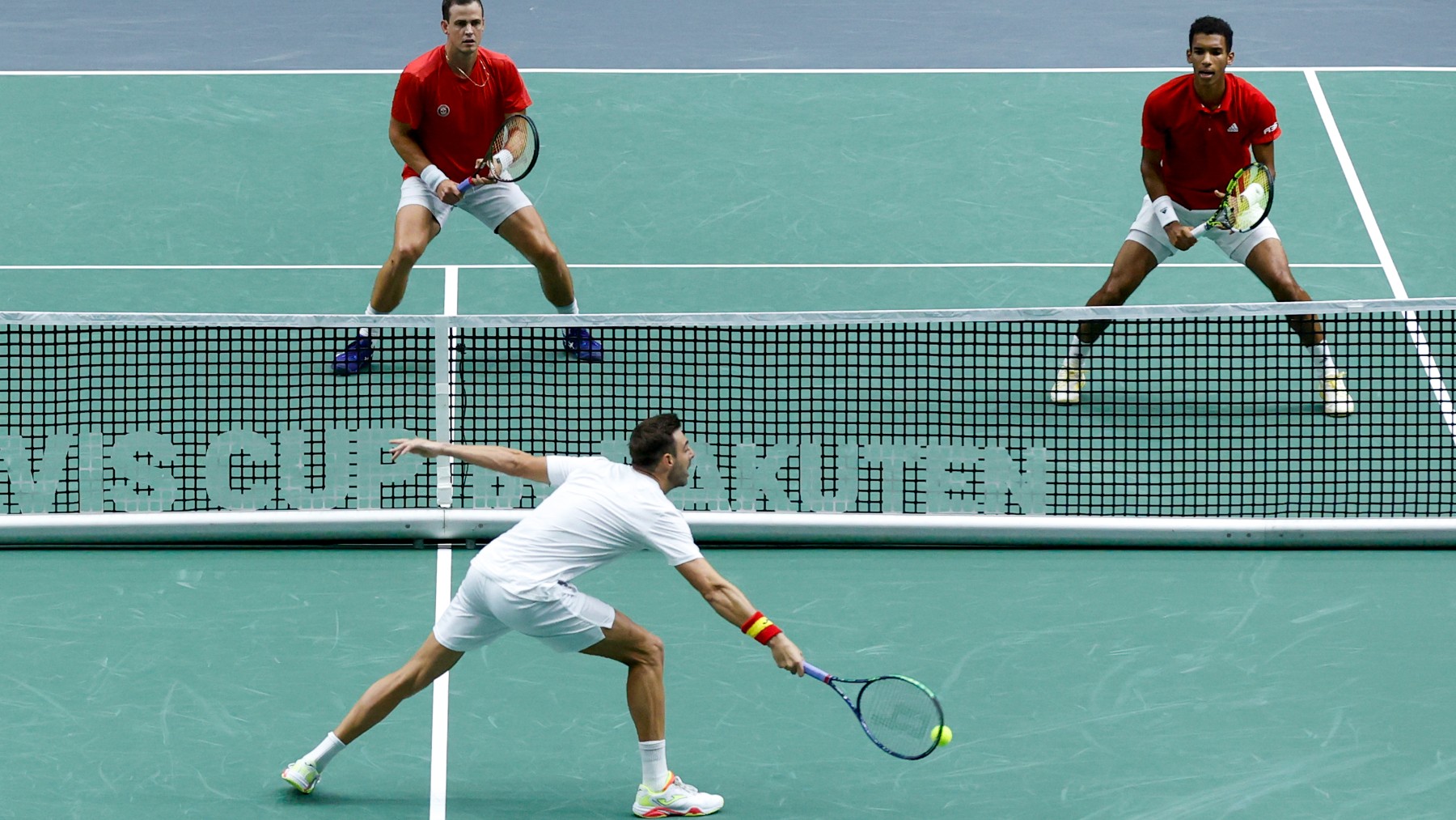 Granollers en el duelo de dobles contra Canadá. (EFE)