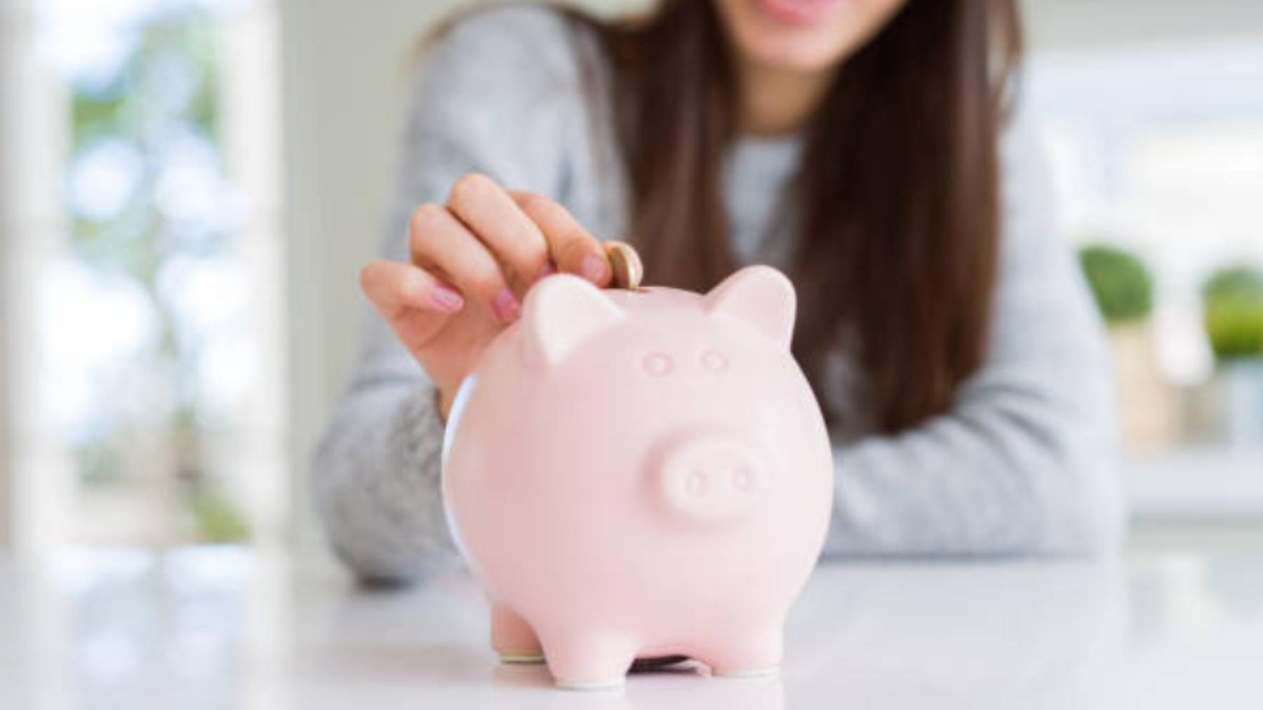 La advertencia de la OCU si tienes tus ahorros en el banco