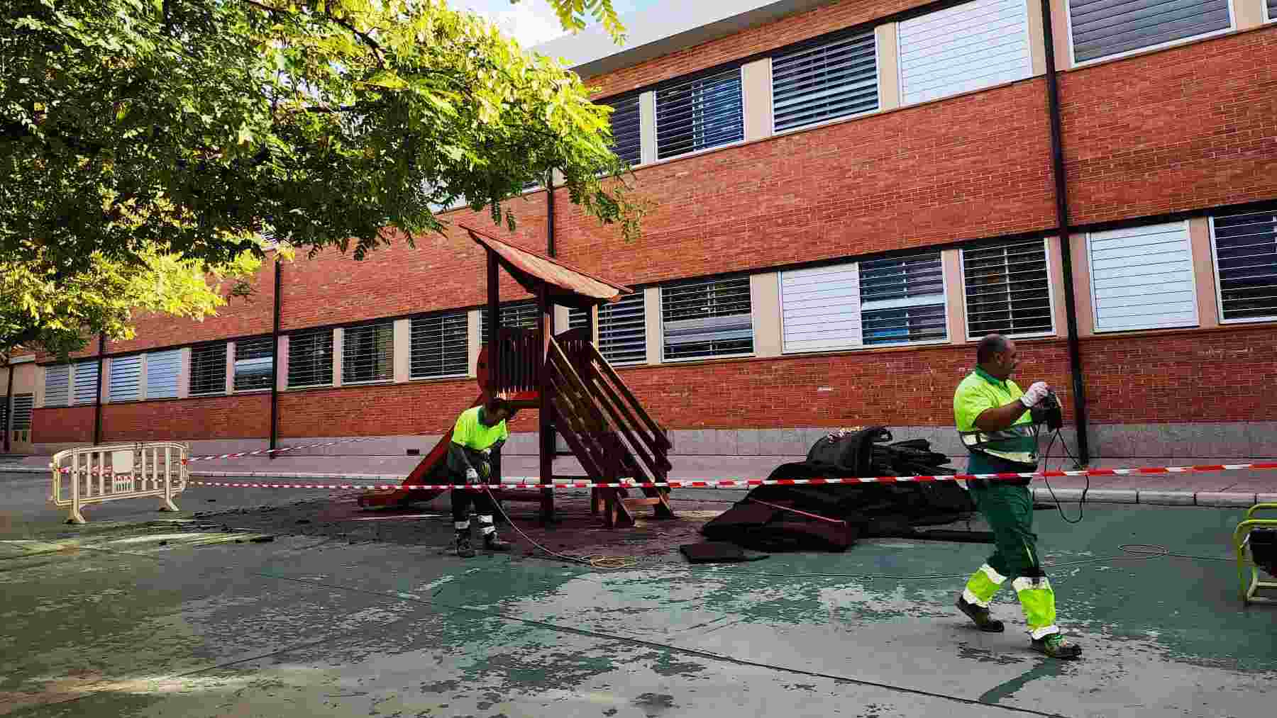 Arranca el plan de mejora de patios escolares de Palma con una inversión de 400.000 euros. AYTO. PALMA