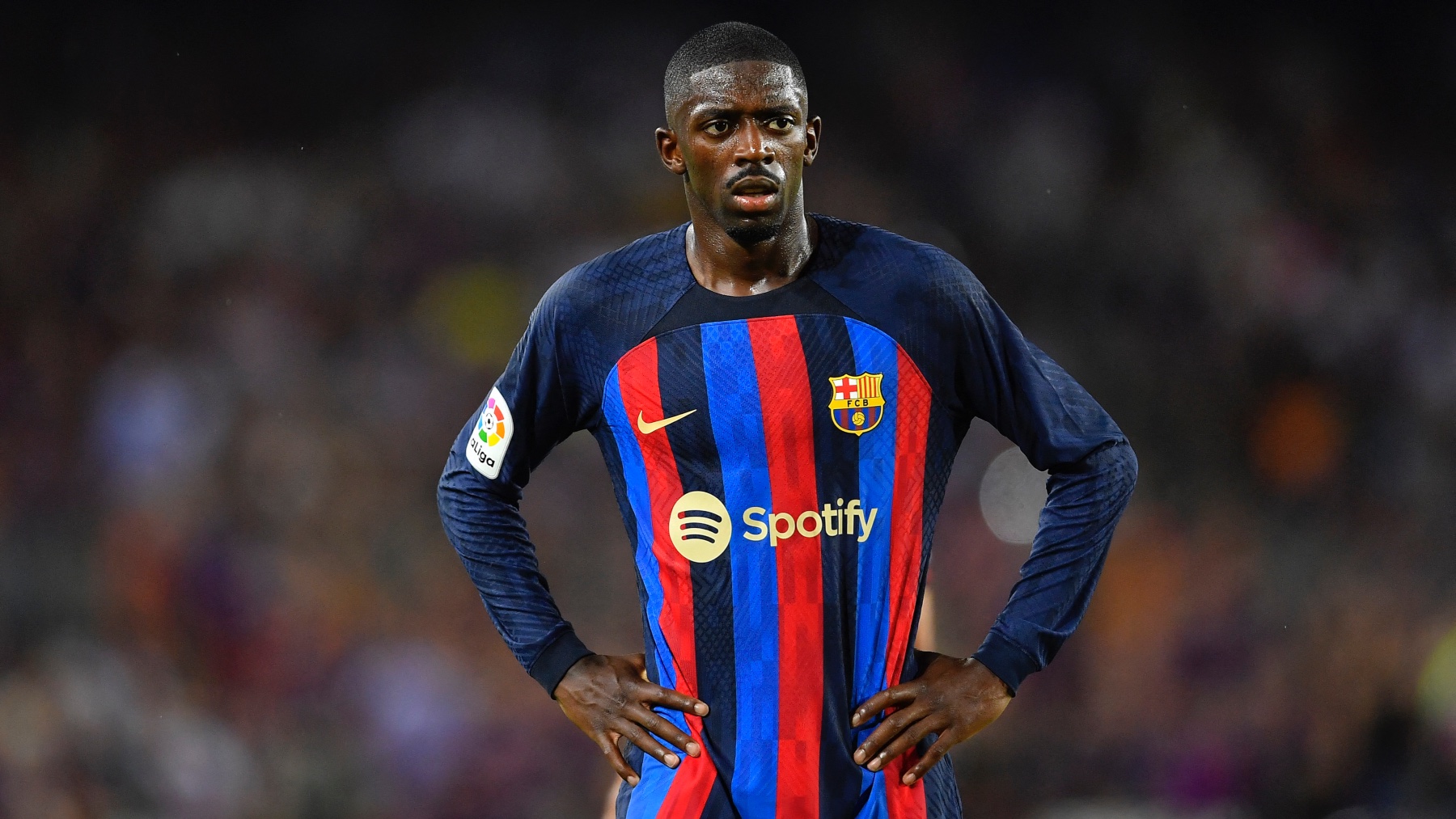 Ousmane Dembélé, durante un partido con el Barcelona esta temporada. (AFP)