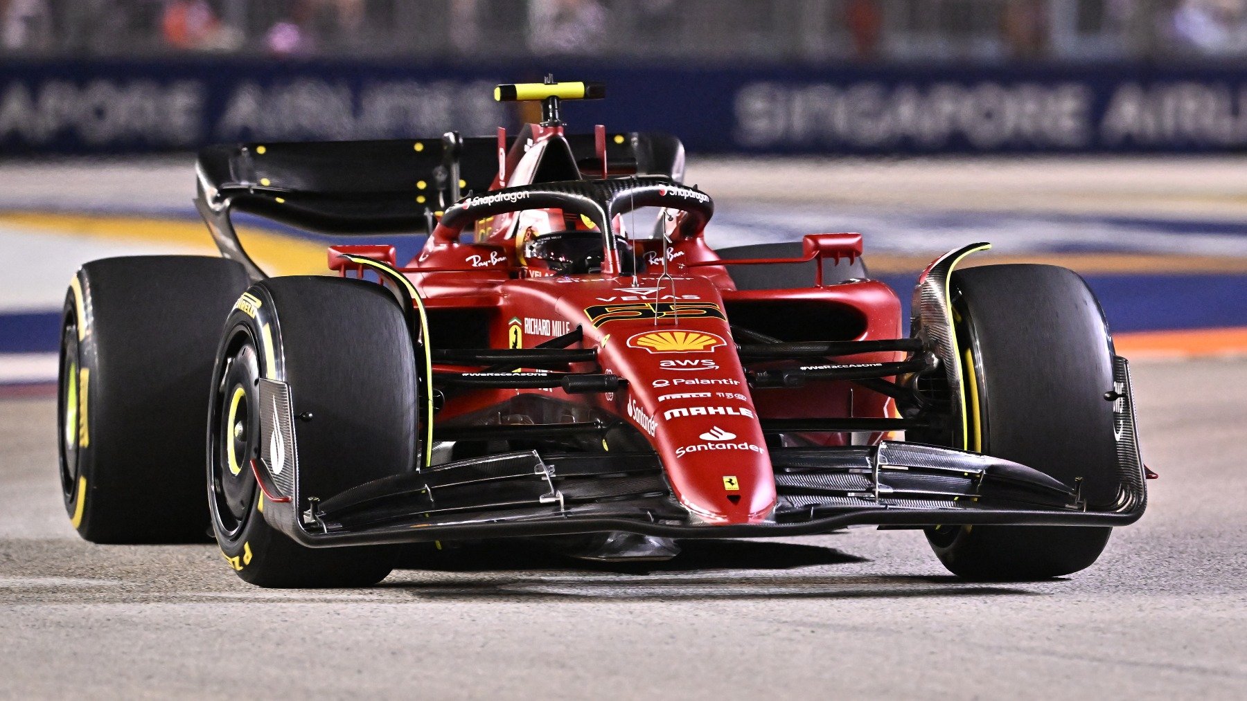 Carlos Sainz rodando en Singapur. (Getty)