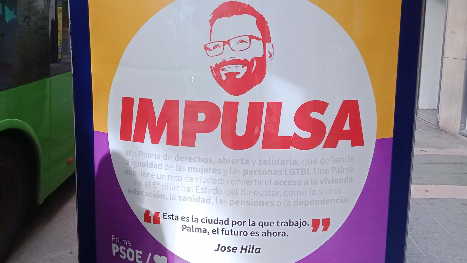 Campaña de autobombo del alcalde socialista de Palma, José Hila.