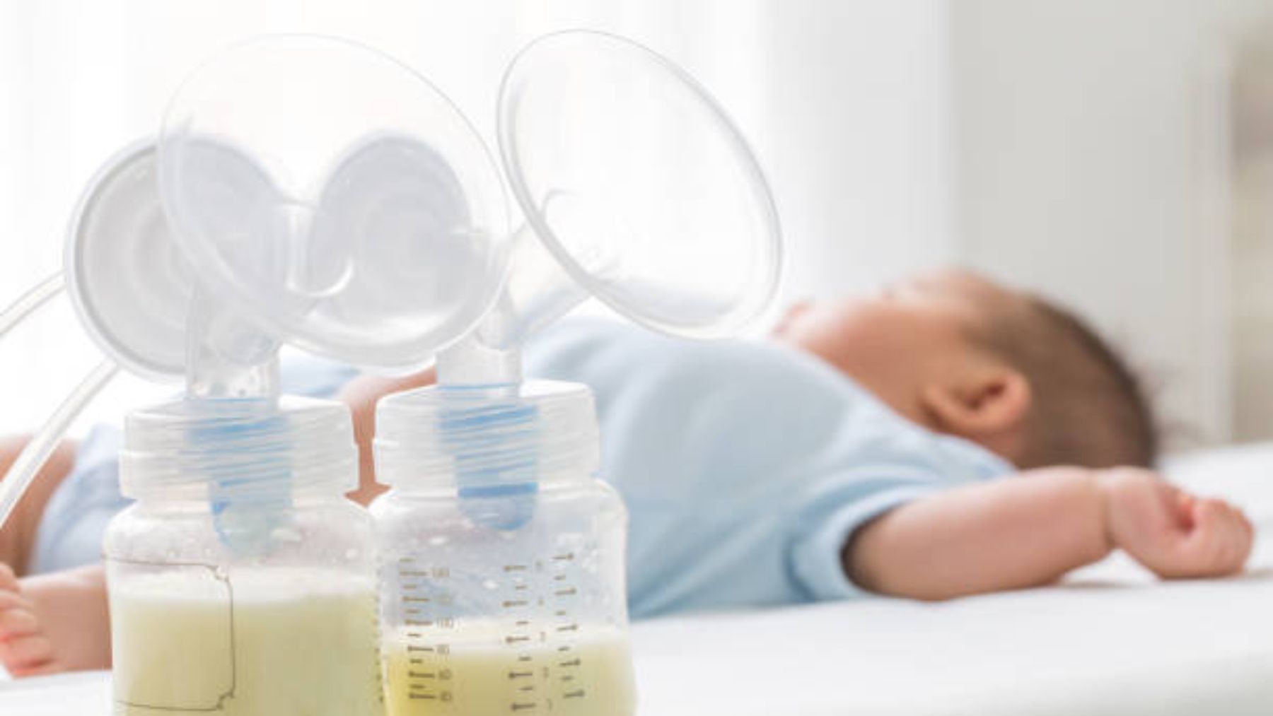 La importancia de limpiar el extractor de leche del bebé