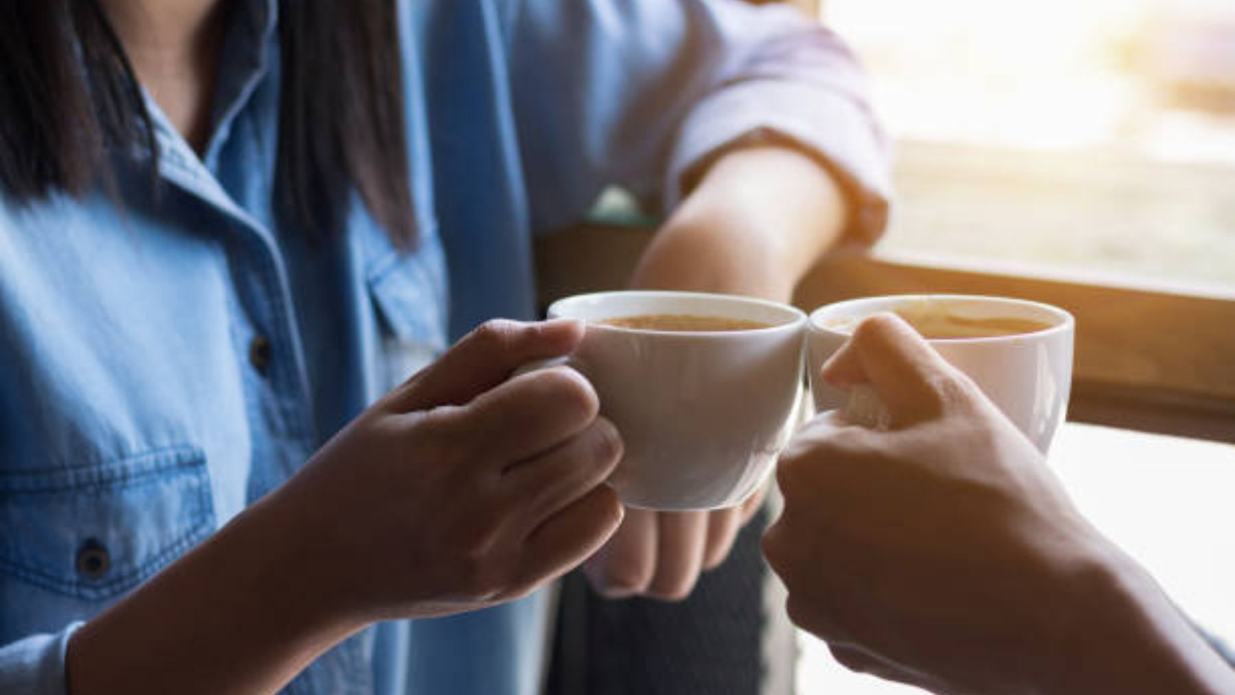 Descubre la razón por la que es mejor evitar el café después de comer carne o pescado