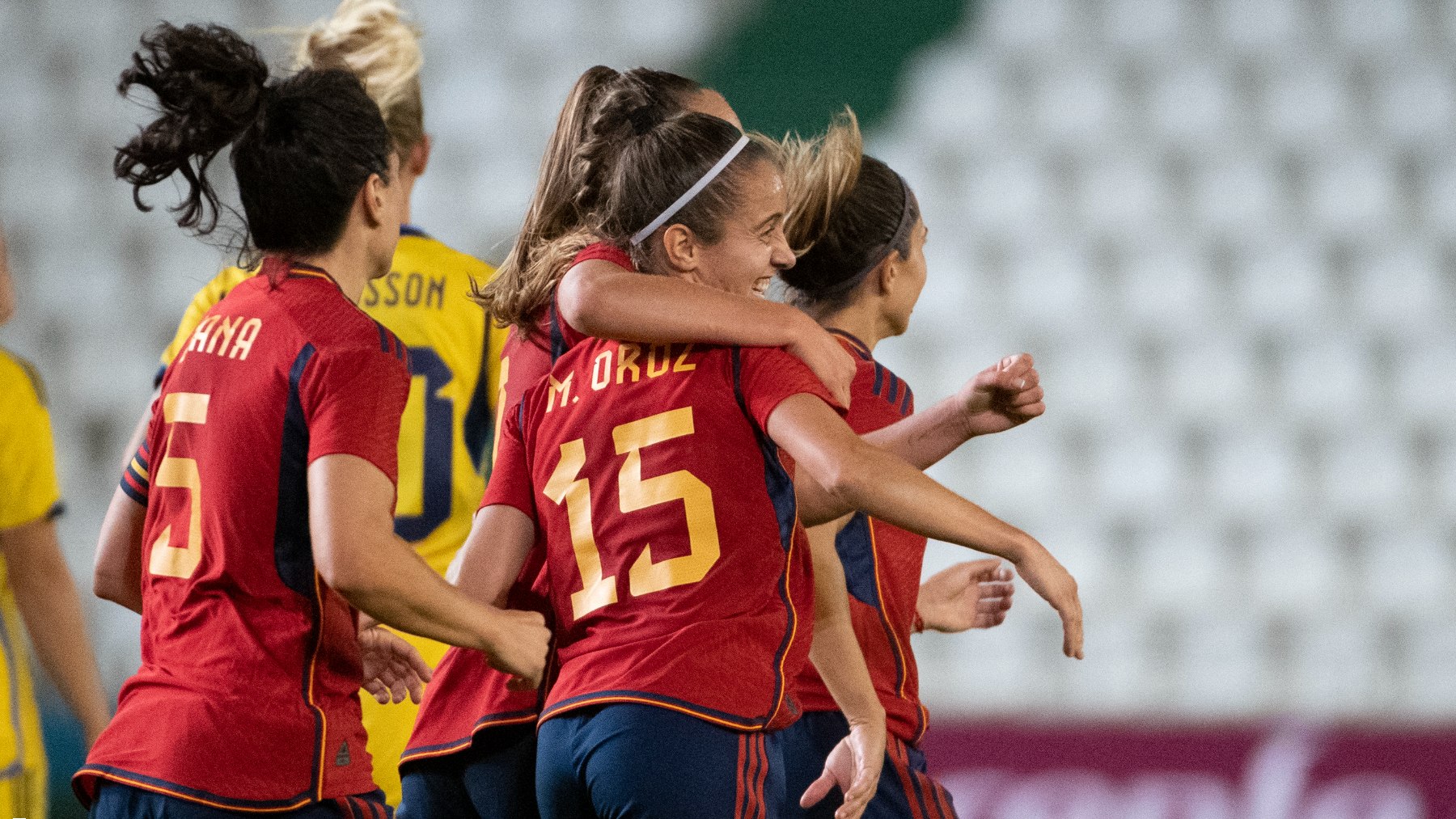 Las jugadoras de España celebran el empate ante Suecia. (AFP)