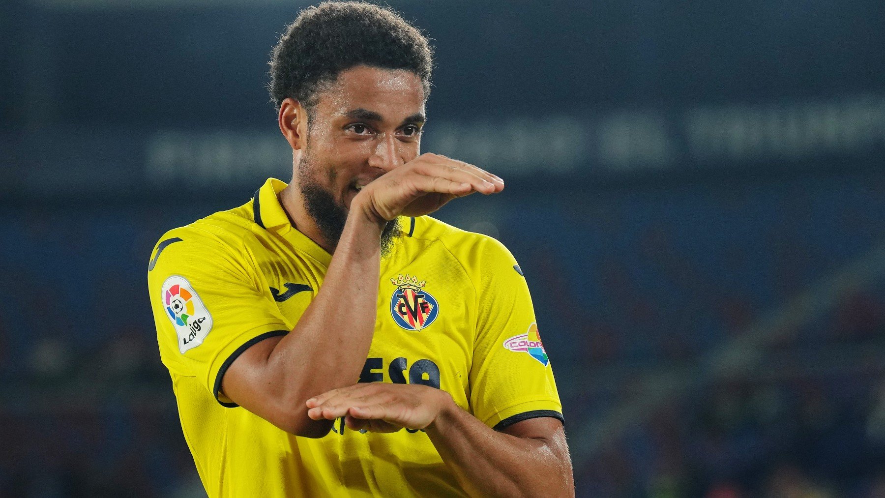 Danjuma celebra un gol ante Osasuna (AFP)