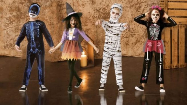 combinación radio Gimnasta Aldi revienta el mercado con los disfraces de Halloween más increíbles