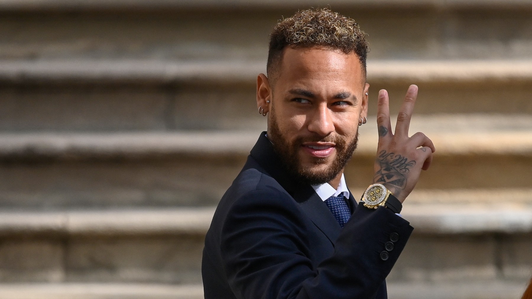 Neymar, a su salida de la Audiencia de Barcelona.
