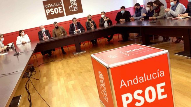 El secretario general del PSOE de Sevilla, Javier Fernández, en la interparlamentaria del partido.