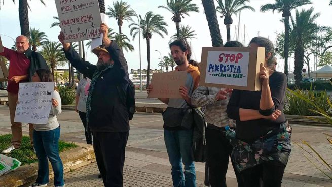 Concentración contra la explotación sexual de menores tuteladas celebrada en Palma el pasado mes de abril.