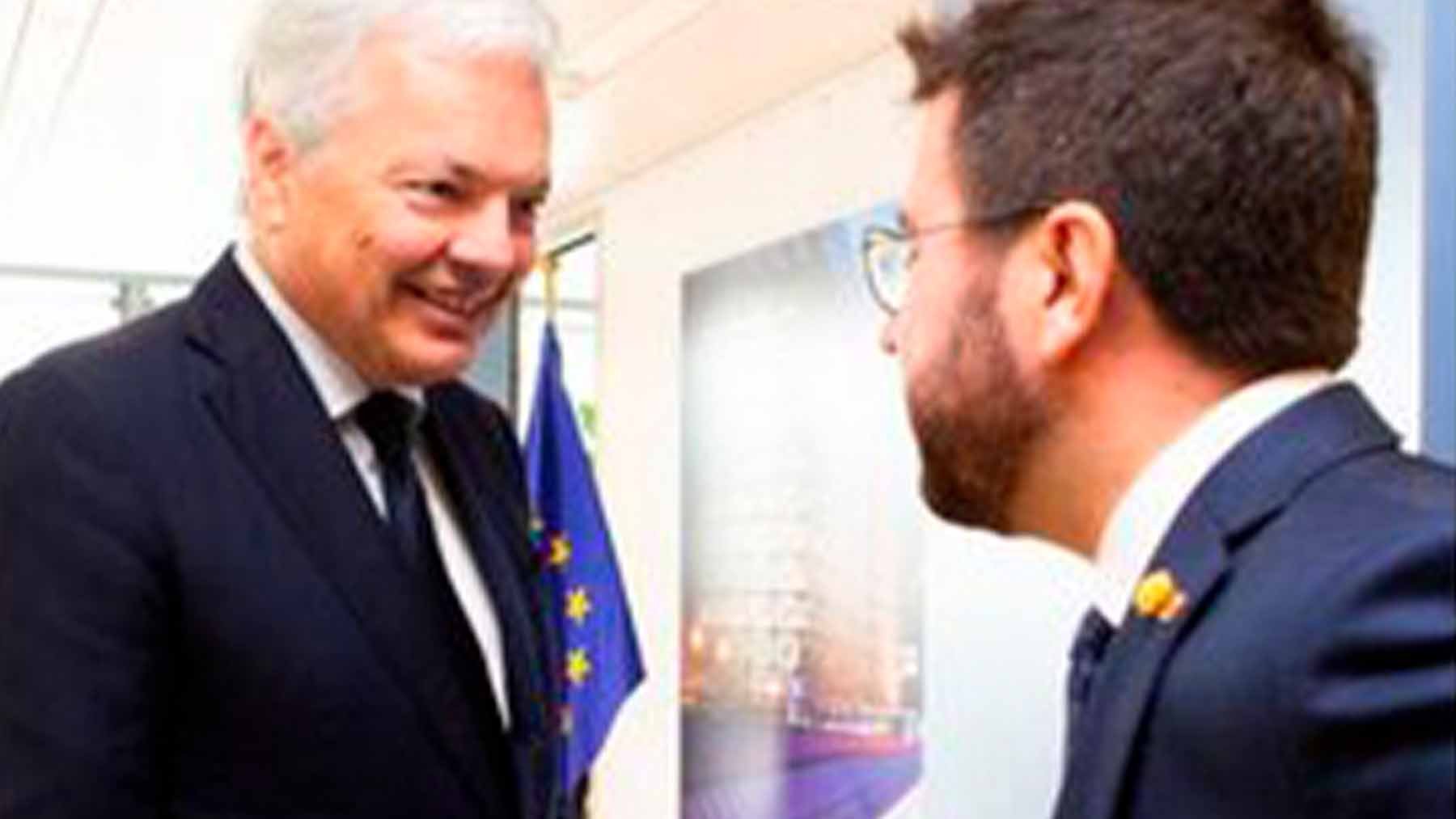 El comisario de Justicia, Didier Reynders, presidente de la Generalitat, Pere Aragonés.