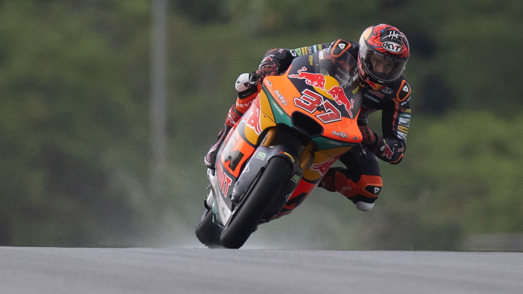 Augusto Fernández, durante el GP de Malasia de Moto2. (Getty)