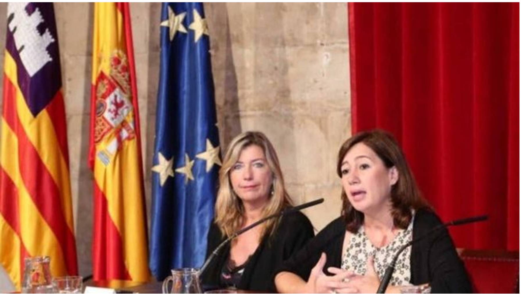 La consellera de Salud, Patricia Gómez, y la presidenta de Baleares, Francina Armengol.