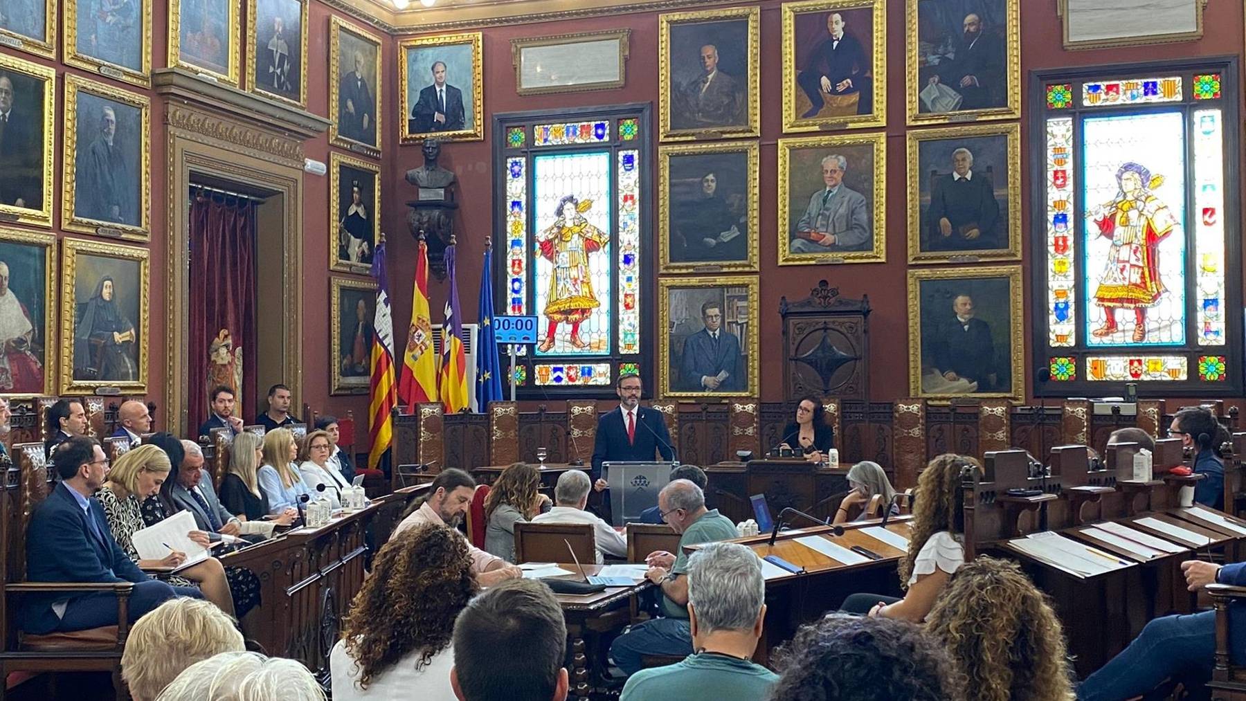 El alcalde de Palma, José Hila, durante su discurso en el pleno sobre el Estado de la Ciudad.