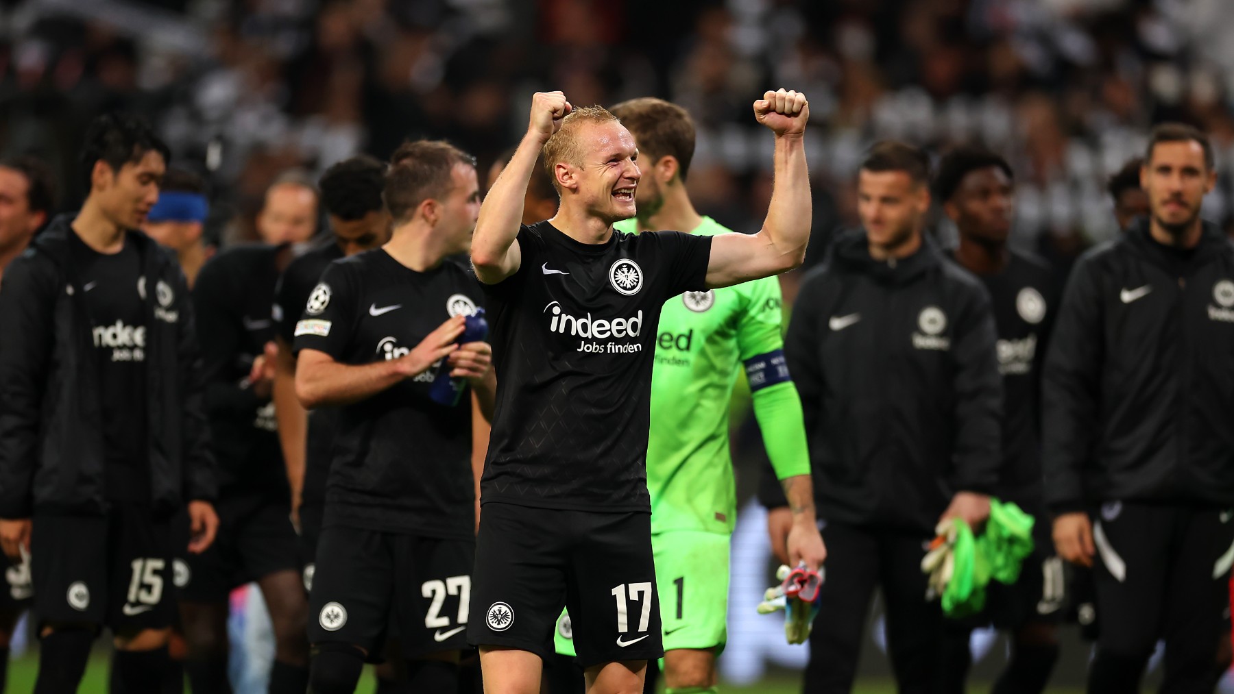 Los jugadores del Eintracht celebran la victoria ante el Marsella. (Getty)