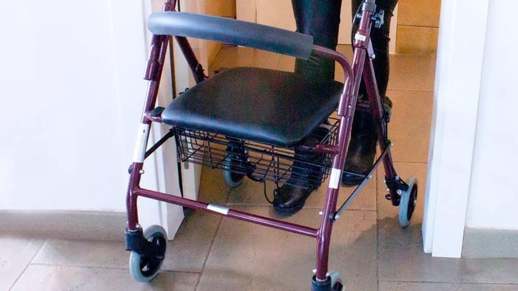 Andadores para ancianos y discapacitados