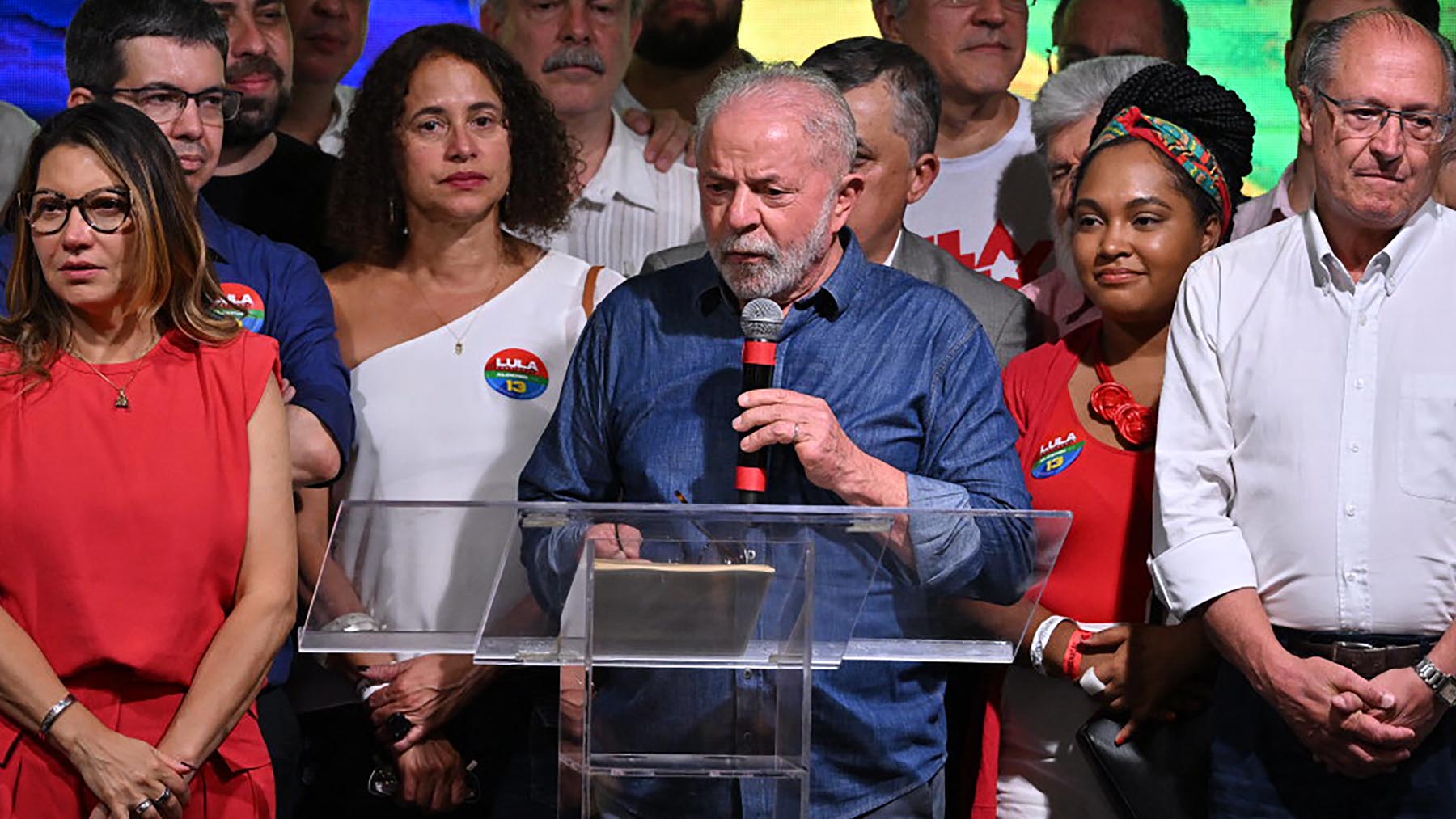 Lula tras su victoria electoral en Brasil (Foto: AFP).